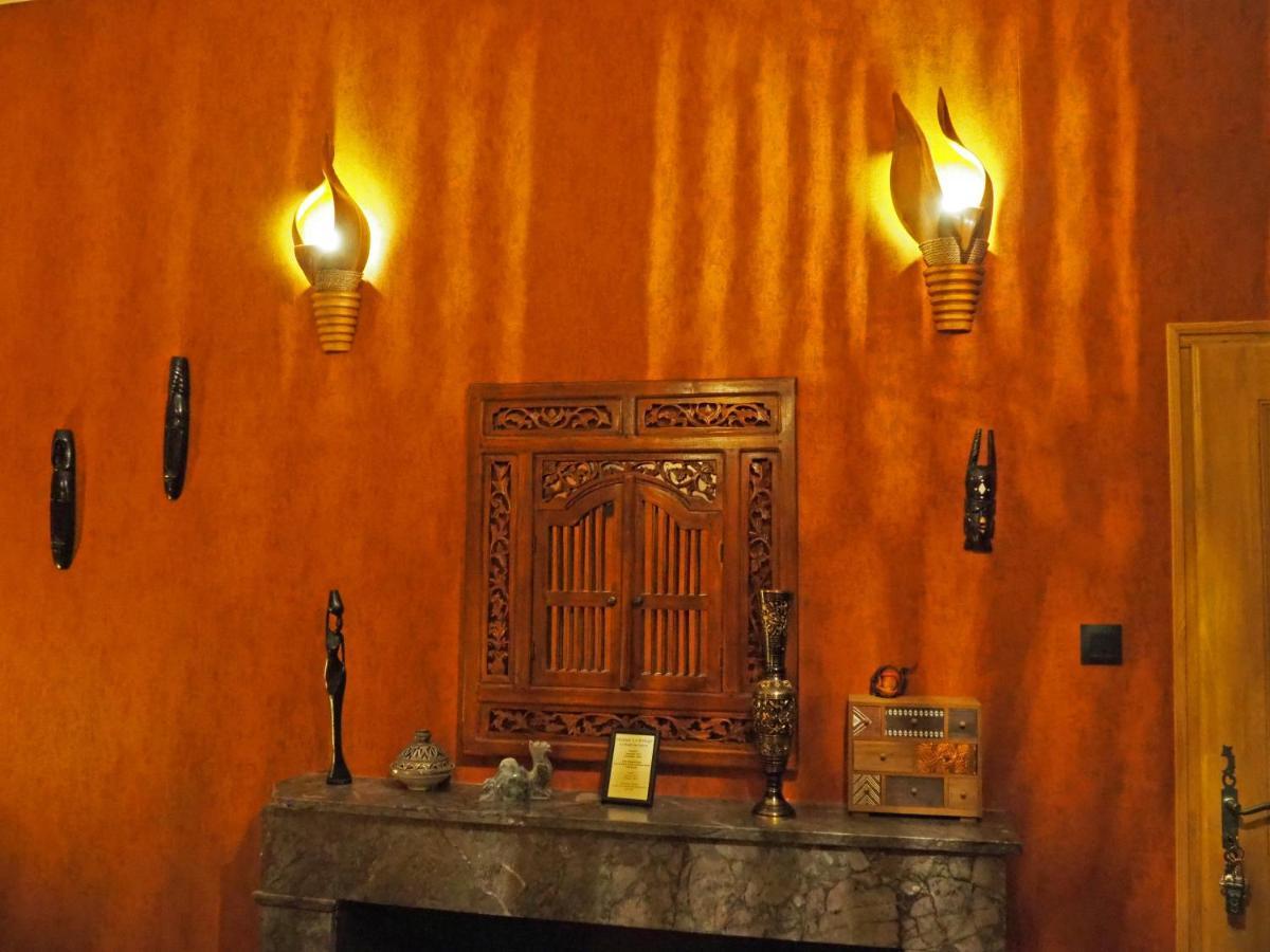Manoir Le Refuge Bed & Breakfast Rechicourt-le-Chateau ภายนอก รูปภาพ