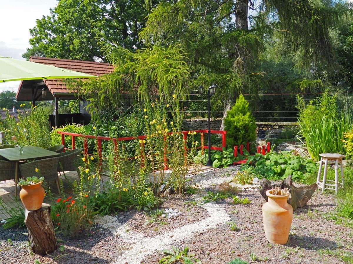 Manoir Le Refuge Bed & Breakfast Rechicourt-le-Chateau ภายนอก รูปภาพ